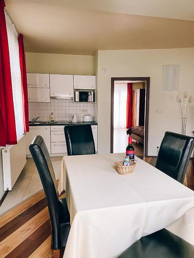 Riverside Apartments Thalia 카를로비바리